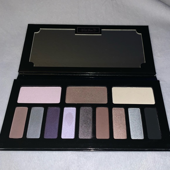 KAT VON D Interstellar eyeshadow palette. - Picture 2 of 6